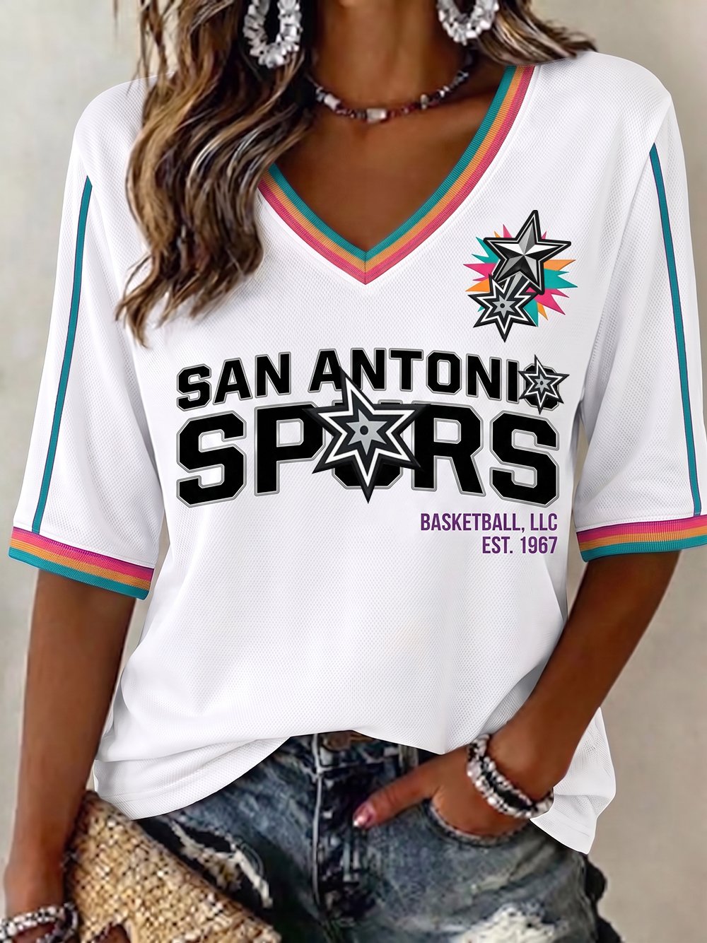 Classic Basketball Fan Graphic Short-Sleeved Shirt