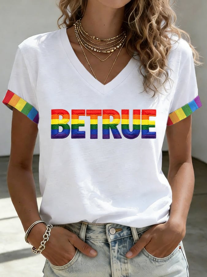 V-Neck Retro Pride Parade Be True Just Love It Print T-Shirt