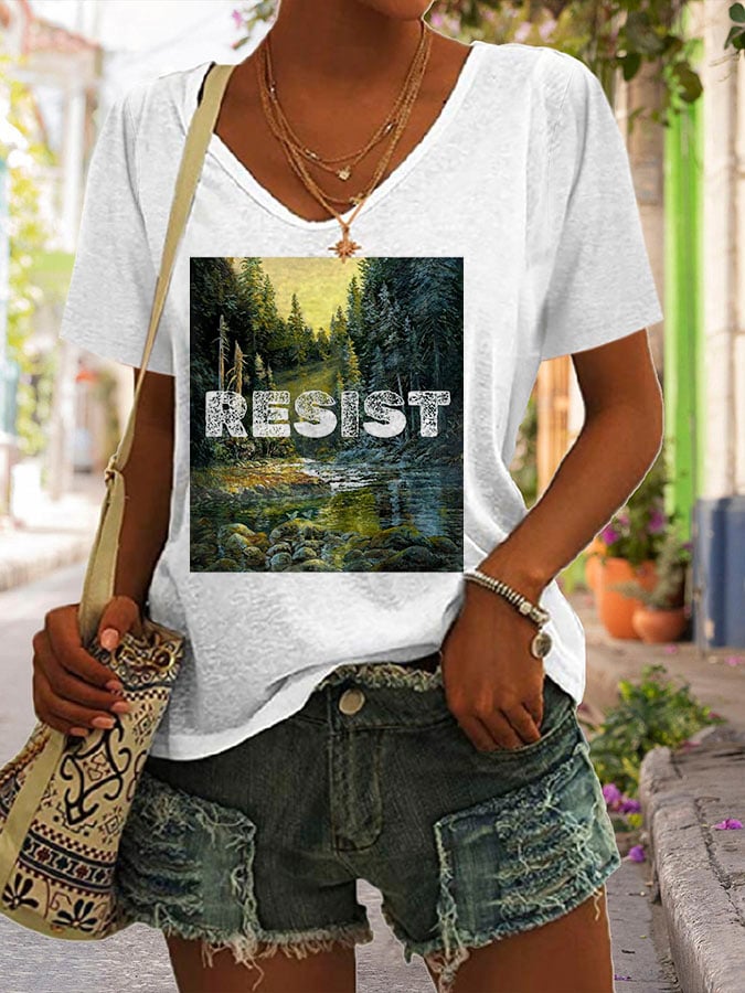Women's Resist Print V Neck T-Shirt