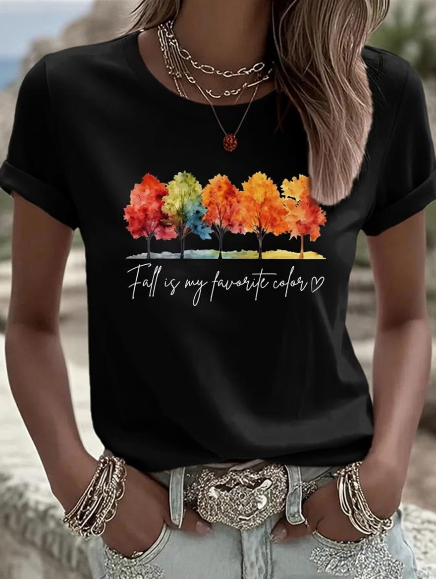 Women's My Favorite Season Is Autumn Casual T-shirt