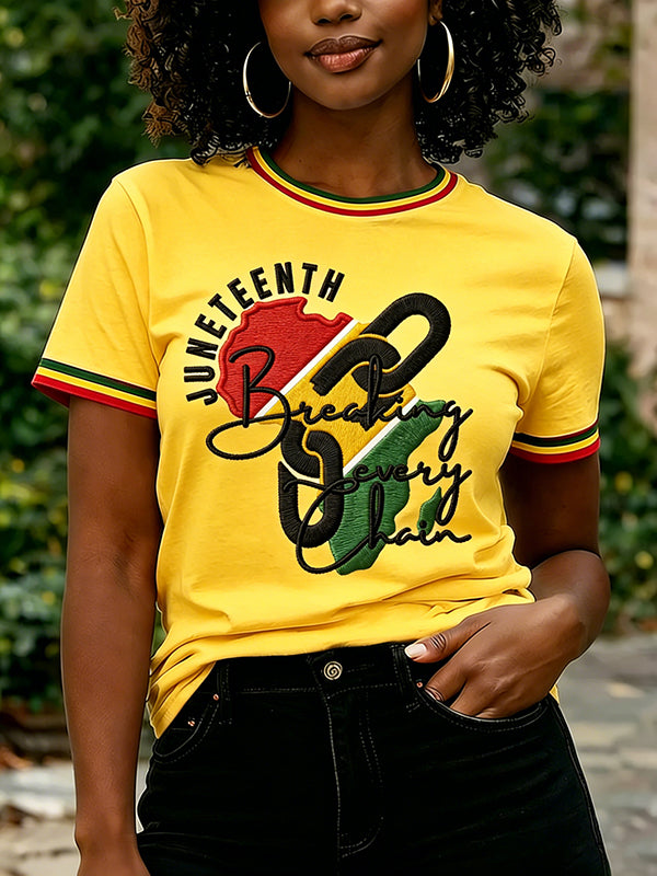 Women's Breaking Every Chain Juneteenth Art Pattern Print Casual T-Shirt