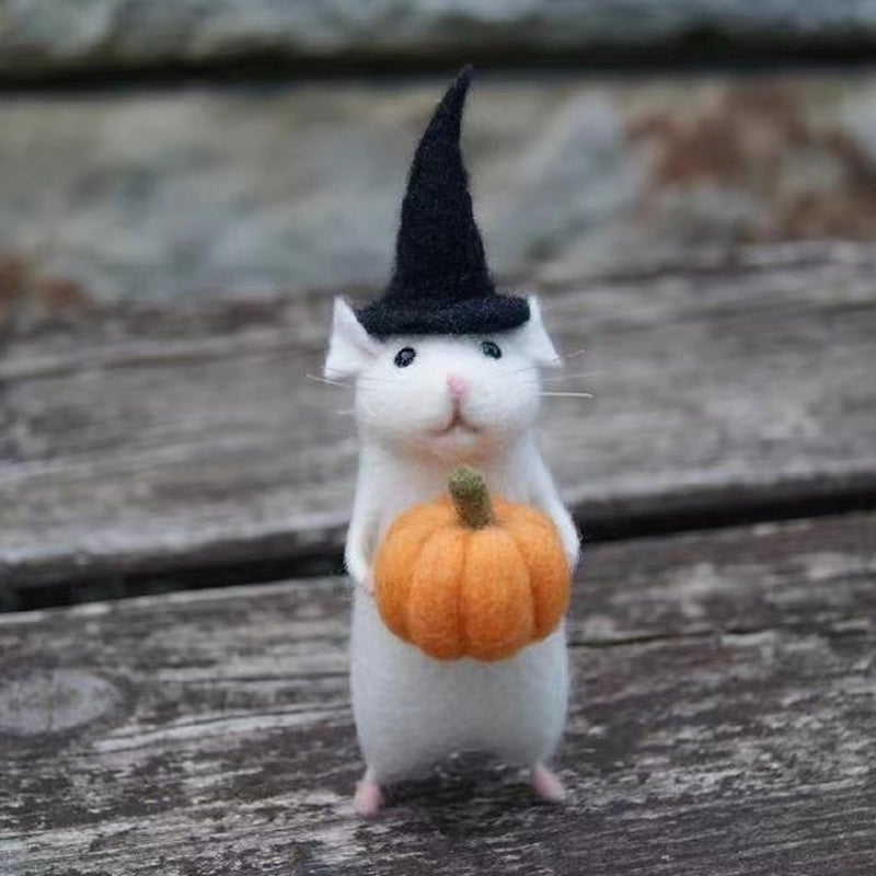 ⏰LAST DAY -49% OFF🔥Handmade Halloween Mouse With A Pumpkin