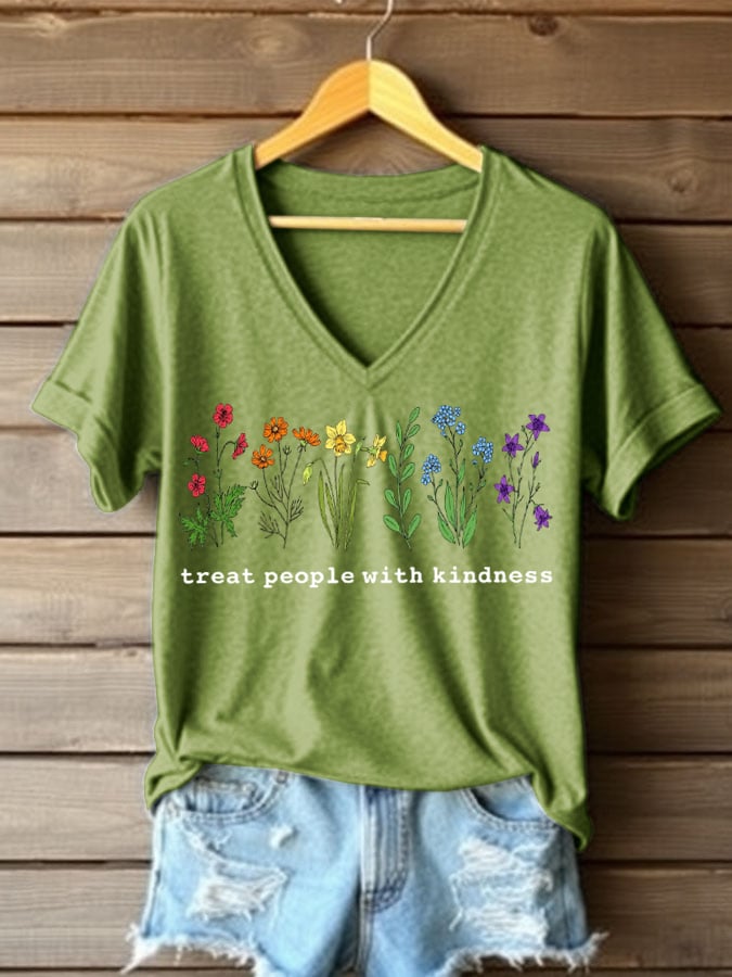 Women's Treat People With Kindness Printed Short-Sleeved T-Shirt