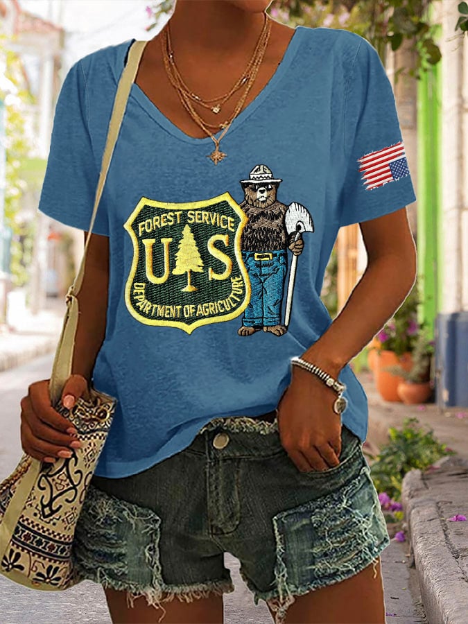 V-Neck Retro Save The Forest Service Print T-Shirt