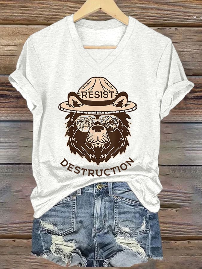 Women's Resist Bear Printed V Neck T-shirt