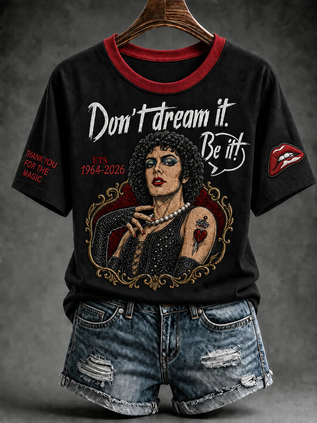 Women's Movie Lover Commemorative Top