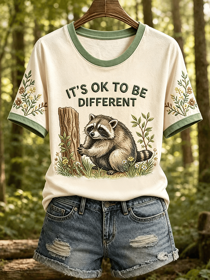 Women's Retro Jimothy Raccoon Print Comfortable T-Shirt