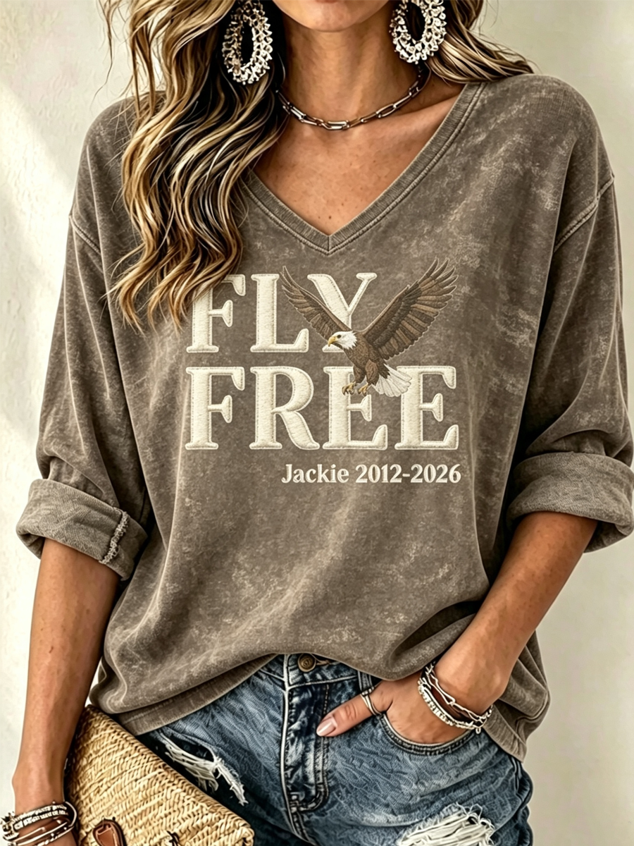 Women's V-Neck Retro Forever Free Printed T-shirt