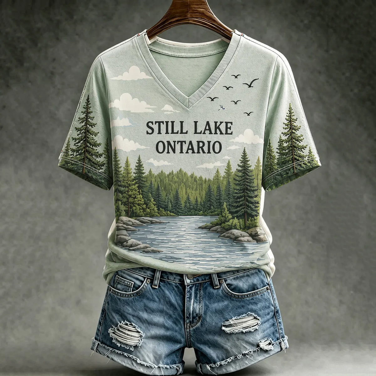 Women's Lake Ontario Natural Scenery Casual T-shirt